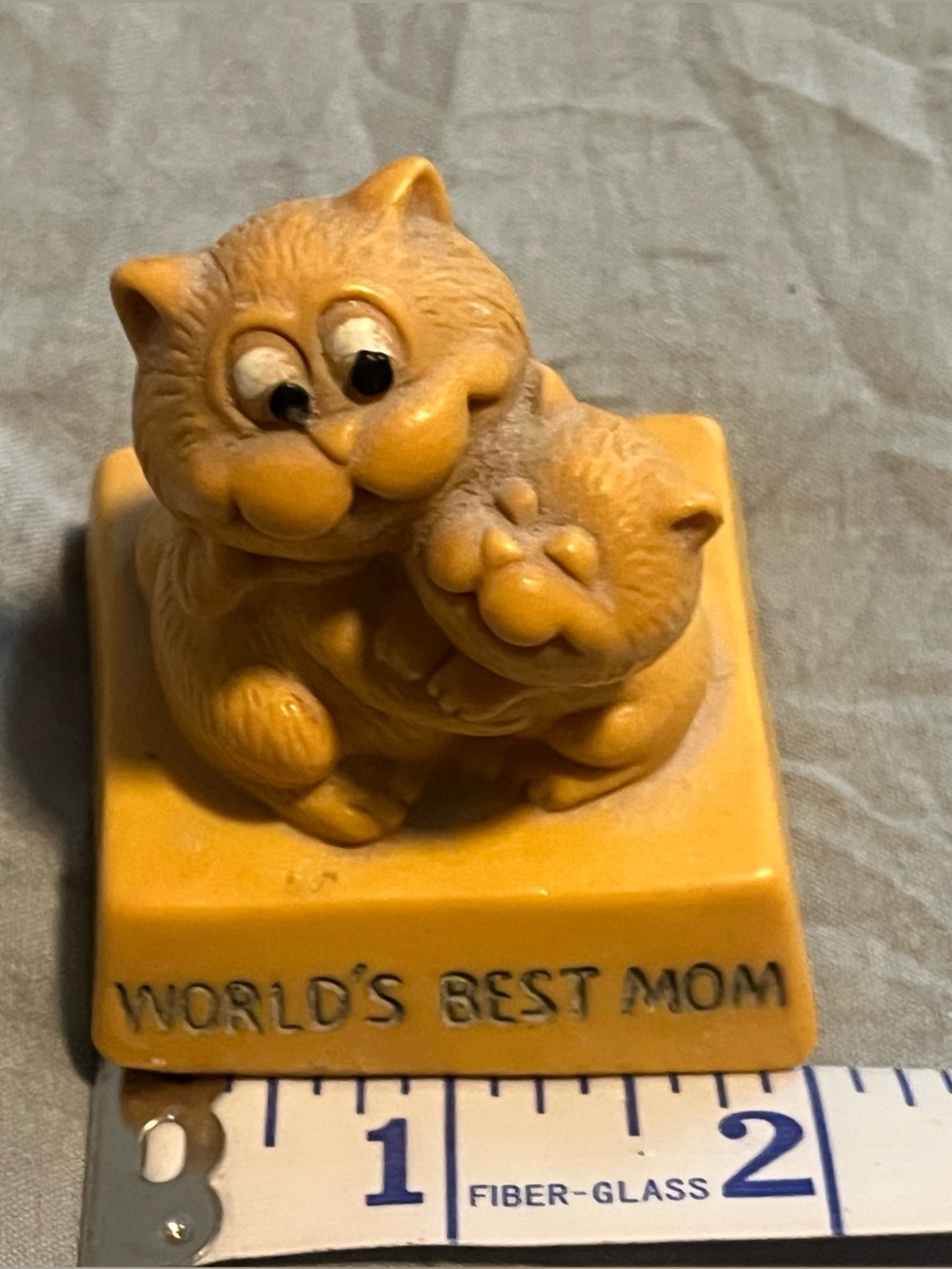 World's Best Mom Cat Figurine - Yellow